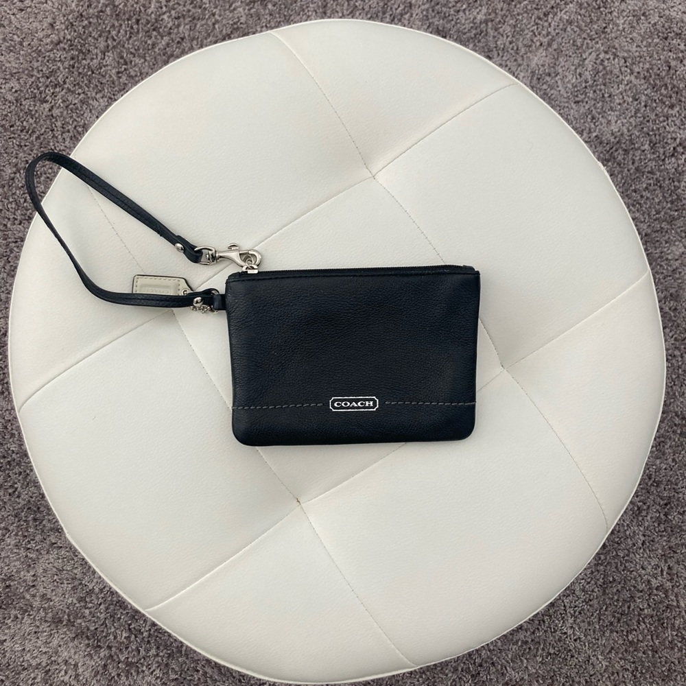 COACH BLACK WRISTLET